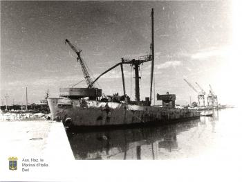 Attached Image: CHARLES HENDERSON-06.jpg