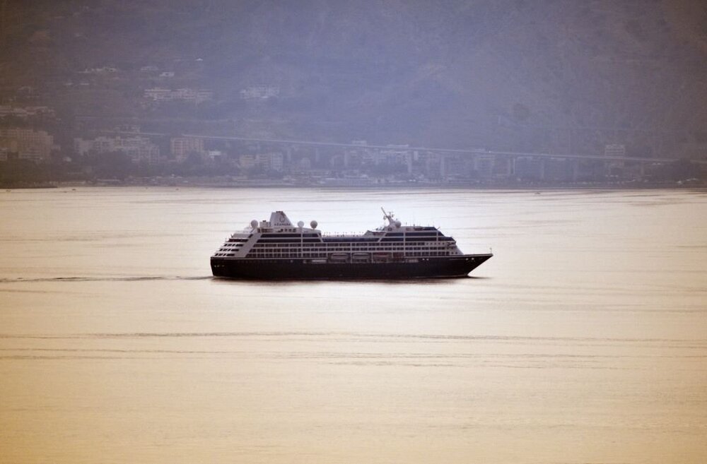 DSC_0174_Azamara_Pursuit.thumb.jpg.908be73e54352a71e2003b2e0c19861c.jpg