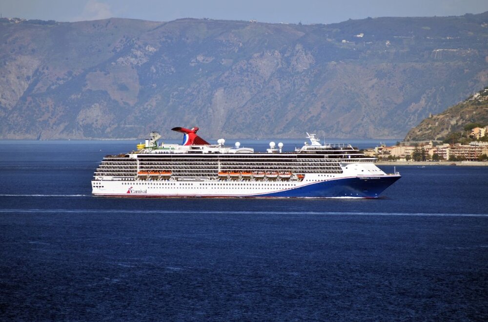 DSC_0149_CarnivalMiracle.thumb.jpg.c45f3a077b4c3df46fe190eb495c576a.jpg